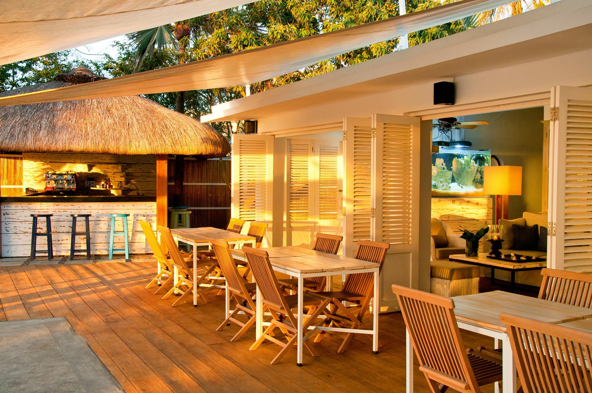 R Beach Club Тру-о-Биш Экстерьер фото